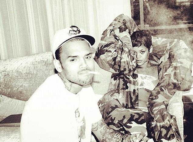 Did @Rihanna and @ChrisBrown Get Married??!